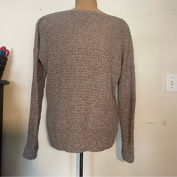 American Eagle outfitters women’s open weave light weight v-neck sweater  Med - Picture 2 of 5